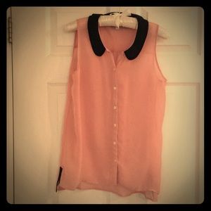 Olive & Oak sheer mauve sleeveless button down top